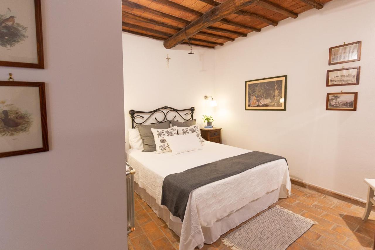 Agriturismo Borgo Di Campagna Il Tesoro Torre Alfina Kültér fotó